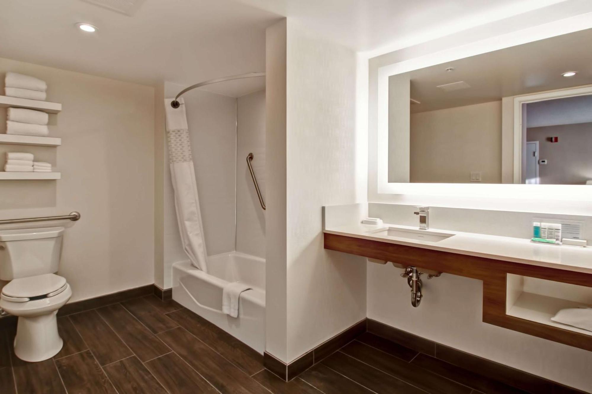 Hampton Inn & Suites By Hilton Calgary-Airport Eksteriør bilde