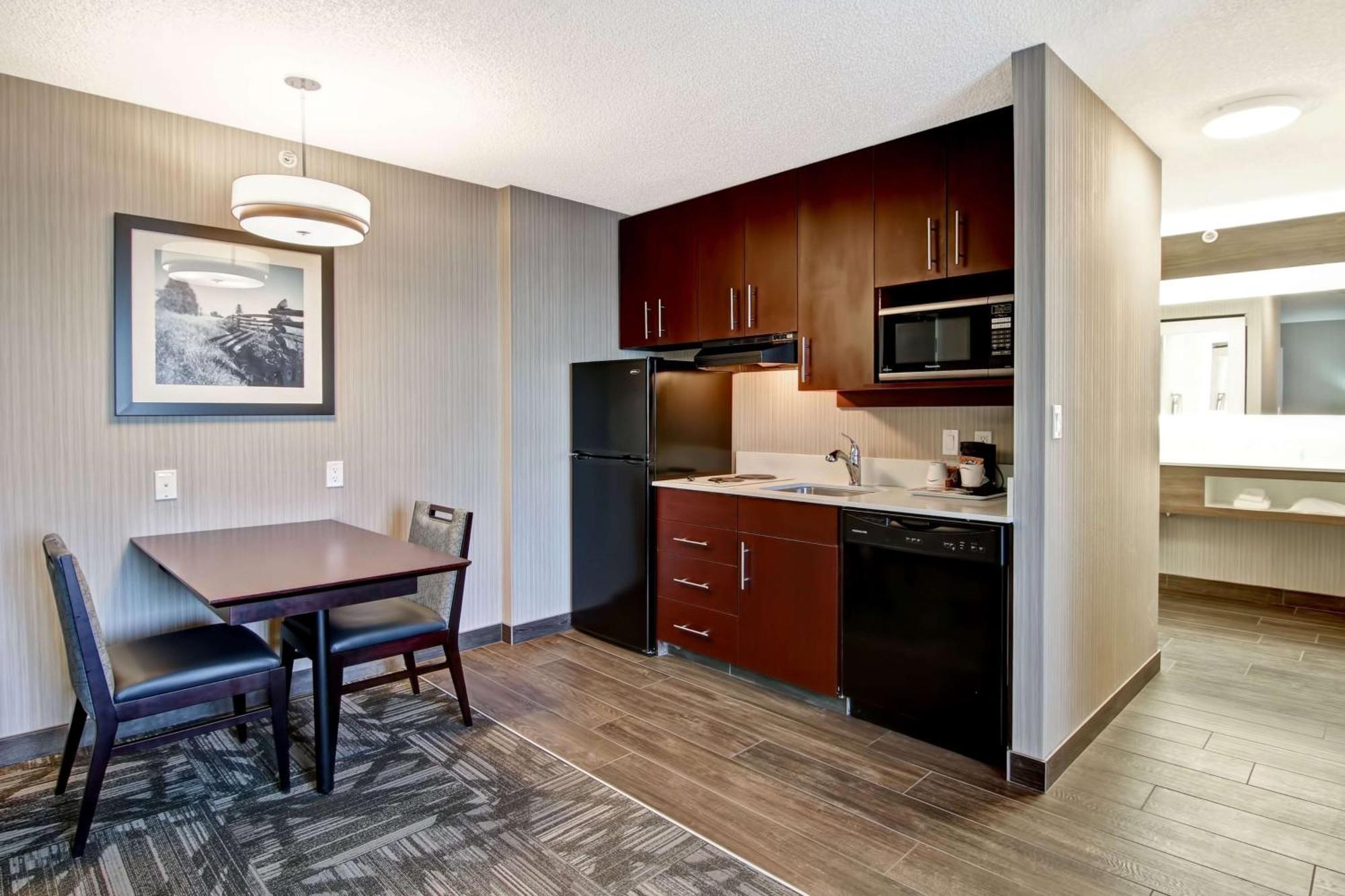 Hampton Inn & Suites By Hilton Calgary-Airport Eksteriør bilde
