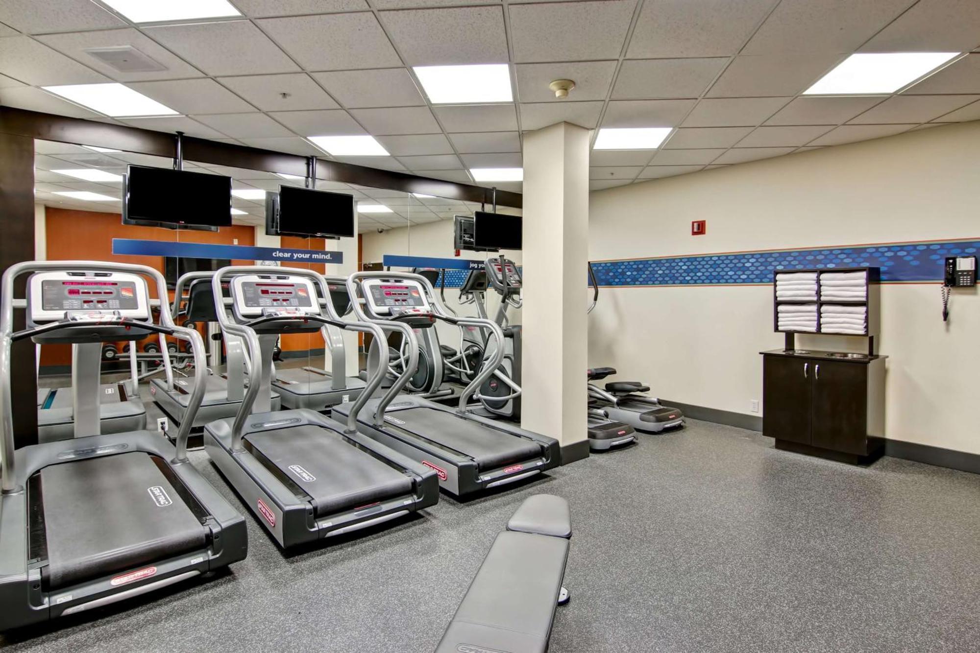 Hampton Inn & Suites By Hilton Calgary-Airport Eksteriør bilde