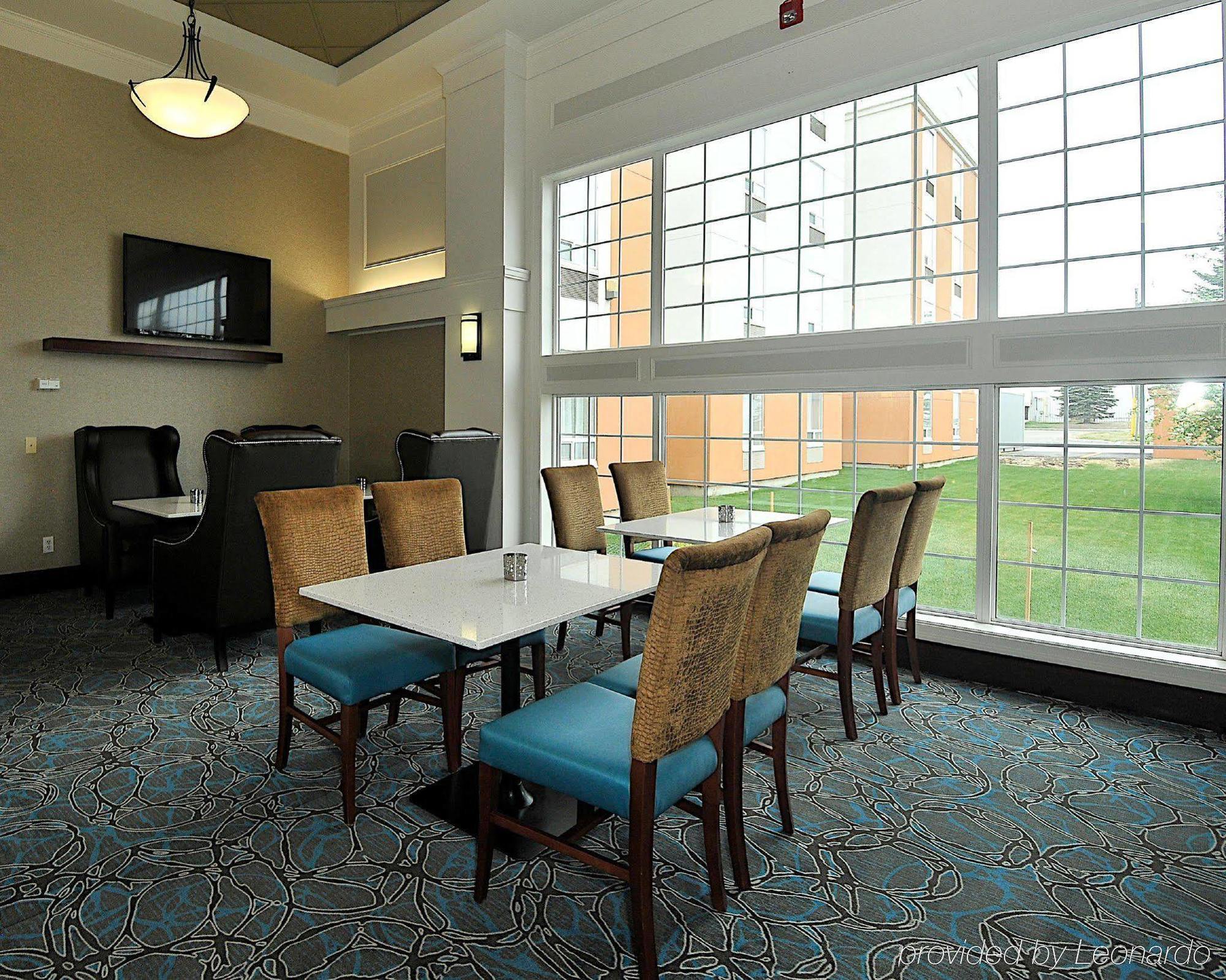 Hampton Inn & Suites By Hilton Calgary-Airport Eksteriør bilde