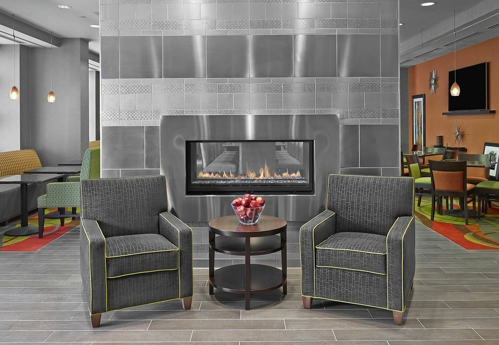 Hampton Inn & Suites By Hilton Calgary-Airport Eksteriør bilde